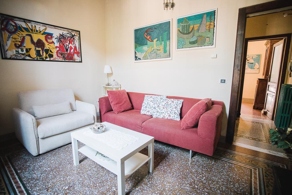 La Casetta Di Filippo E Chiara Pise Extérieur photo