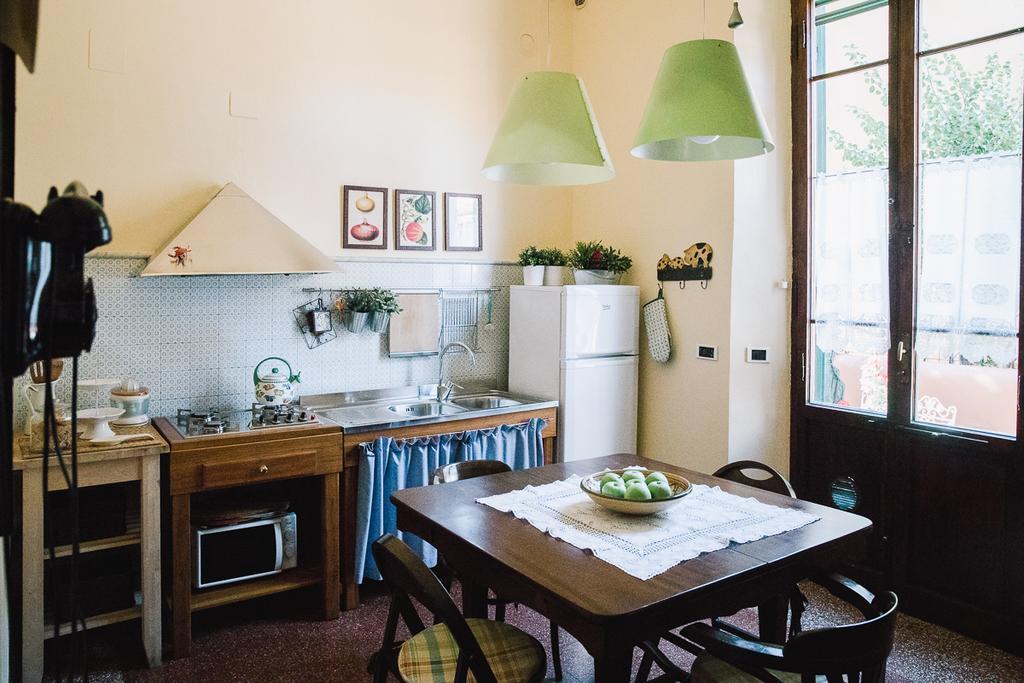 La Casetta Di Filippo E Chiara Pise Extérieur photo